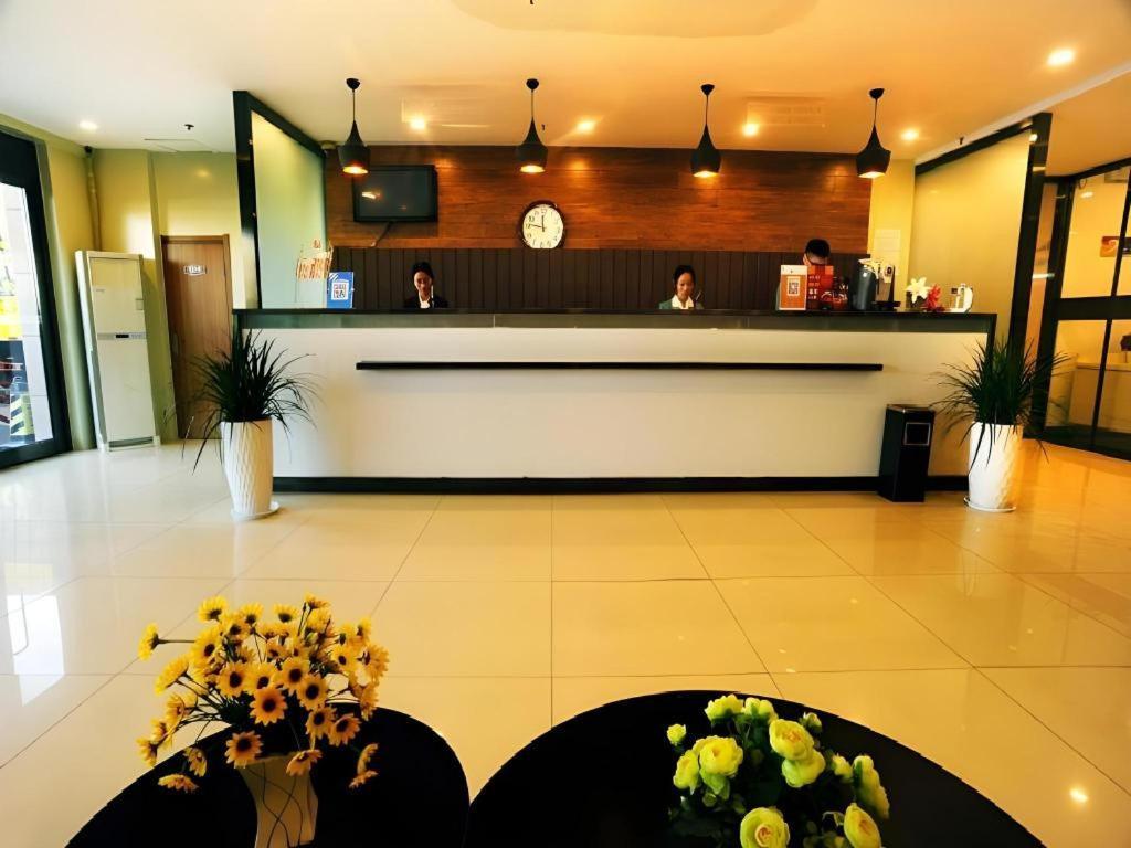 Jinjiang Inn Jinan Daminghu New Scenic Area Lishan Road Exterior foto