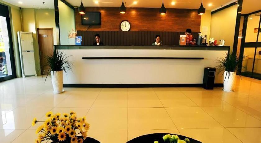 Jinjiang Inn Jinan Daminghu New Scenic Area Lishan Road Exterior foto